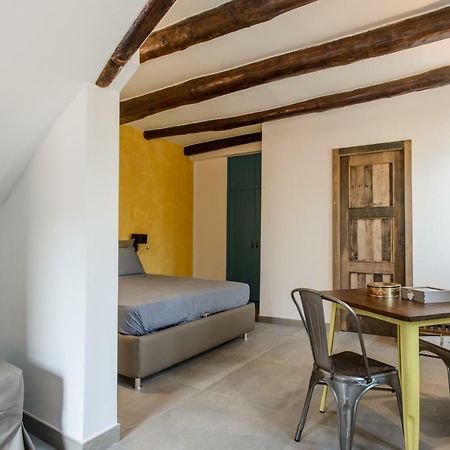 Napoli Suite Toledo 10 Exterior photo
