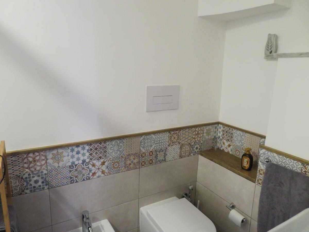 Napoli Suite Toledo 10 Exterior photo