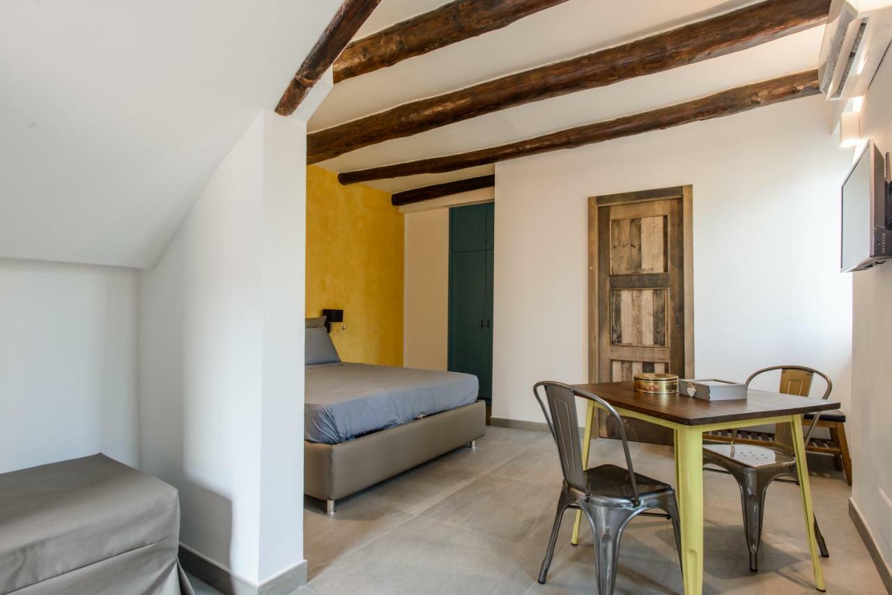 Napoli Suite Toledo 10 Exterior photo